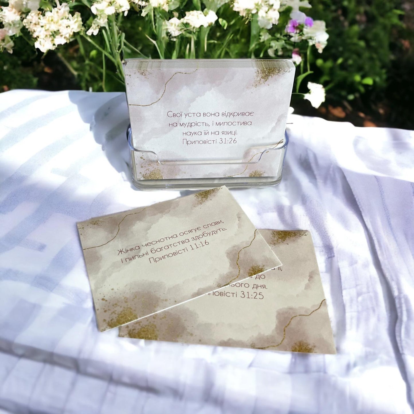 Inspirational Bible Verse Cards with Holder in Russian or Ukrainian